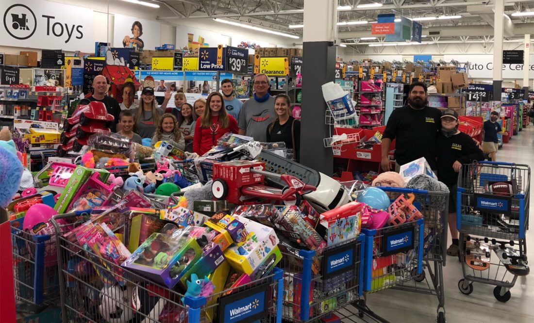 Tommy Bohanon Foundation Hosts 3 in 1 Event To Help Local Families In 